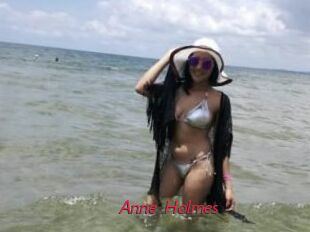 Anne_Holmes
