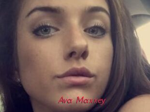 Ava_Maxxey