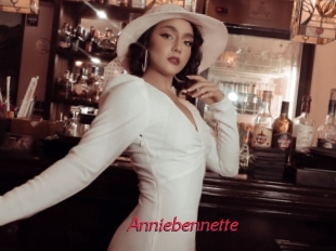 Anniebennette