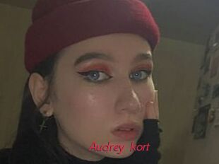 Audrey_kort
