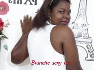 Brunette_sexy_hot