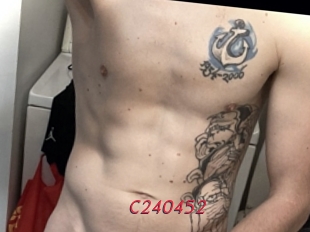 C240452