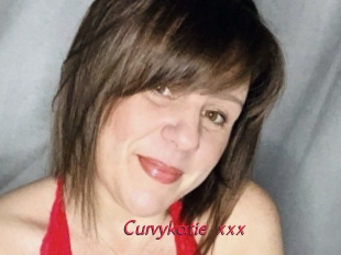 Curvykatie_xxx