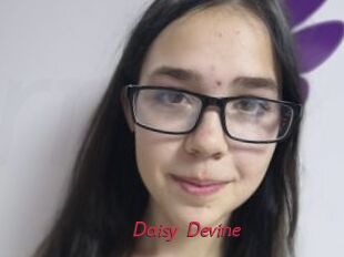 Daisy_Devine