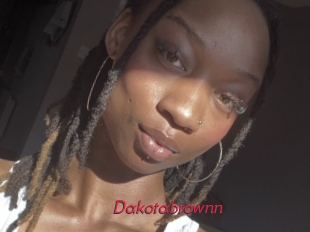 Dakotabrownn