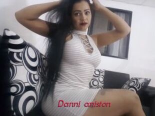 Danni_aniston