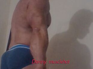 Danny_musclehot