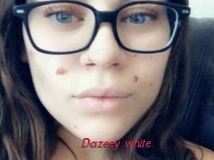 Dazeey_white