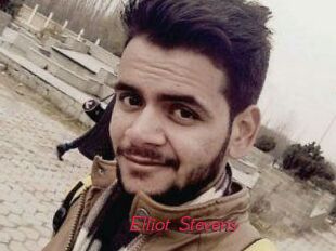 Elliot_Stevens