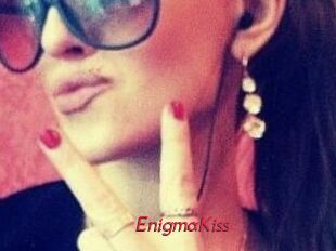 Enigma_Kiss