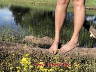 Feet_inthecuntry