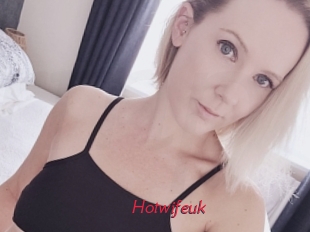 Hotwifeuk