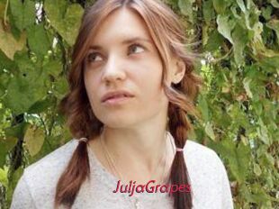 JuljaGrapes