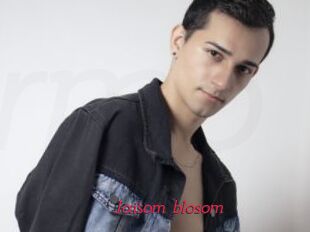 Jaisom_blosom