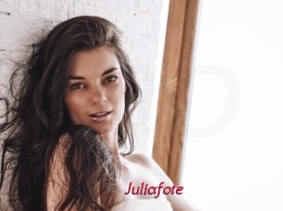 juliafote Red Movie Post