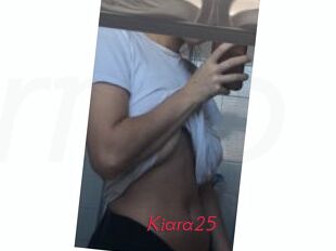Kiara25
