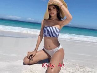 Kinky_Ari