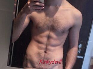 Kinkydevll