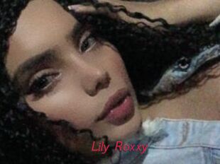 Lily_Roxxy