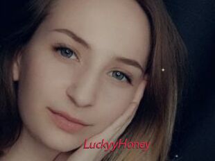 LuckyyHoney