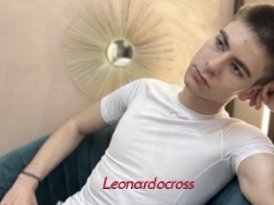 Leonardocross