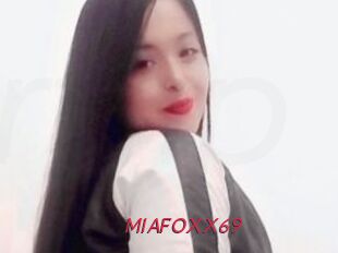 MIAFOXX69