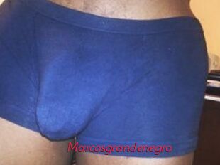 Marcos_grande_negro