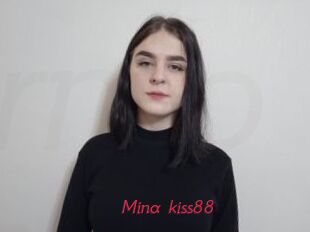 Mina_kiss88