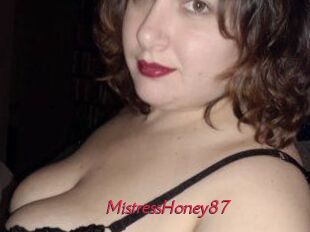MistressHoney87