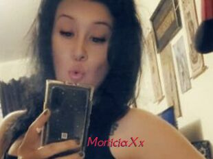 MorticiaXx