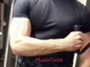 MuscleTwink
