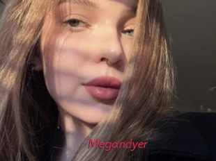 Megandyer