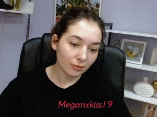 Meganxkiss19