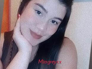 Miagreyxx