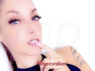 Minaxxnikon