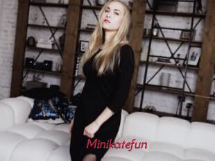 minikatefun Red Movie Post