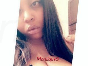 MoniiqueS