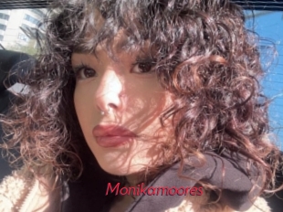 Monikamoores