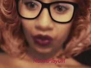 NaomiPlayGirl