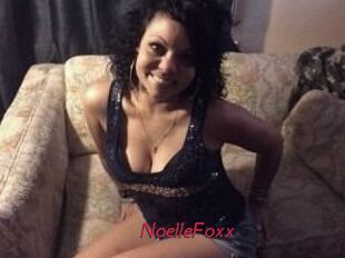 Noelle_Foxx