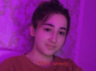 Ollivie_sweaty