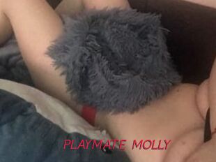 PLAYMATE_MOLLY