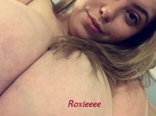 Roxieeee