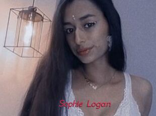 Sophie_Logan