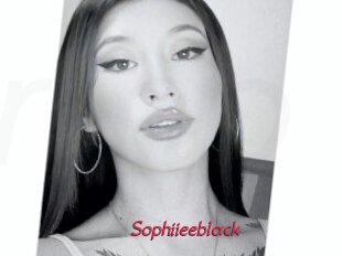 Sophiieeblack