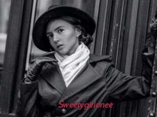 Sweetygirlonee