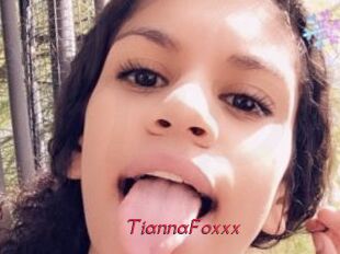 TiannaFoxxx