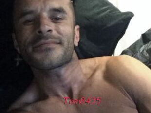 Tom8435
