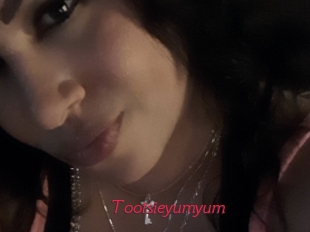 Tootsieyumyum