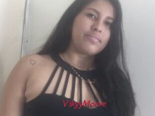 VikyyMoore